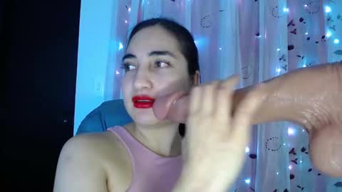 Snapshot of capricornio_16 chatting on 09/19/25, 10:38 CAPRICORNIO online show from 09/19/25, 10:38