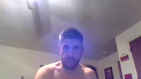 Snapshot of captmorgan30263 chatting on 12/15/24, 02:52 captmorgan30263 online show from 12/15/24, 02:52