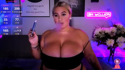     .         .  online show from 11/03/25, 06:31