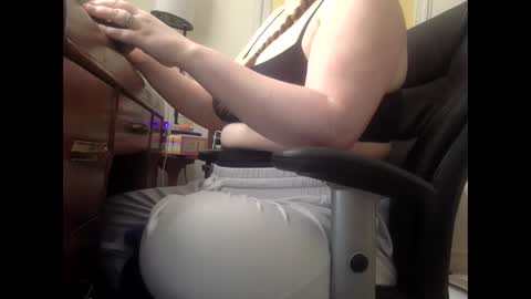 carabelle89 online show from 04/15/26, 10:21