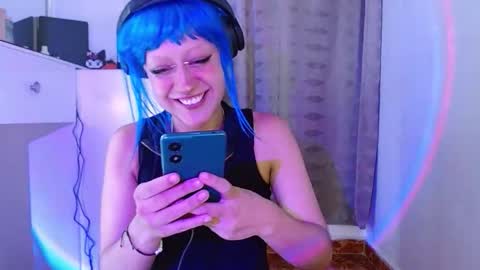 Snapshot of caraenaranja chatting on 11/13/25, 03:05 Amy online show from 11/13/25, 03:05