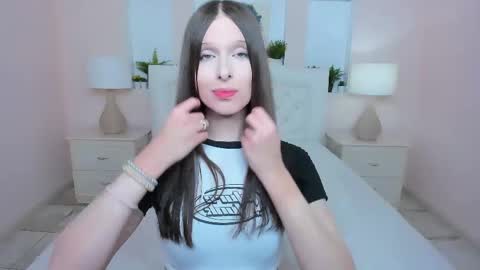   Cara  My schedule this week  Wed Thu Fri Sat 2300  0800 overnight online show from 05/16/26, 08:18