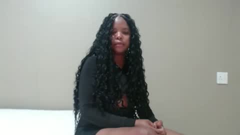 fifi online show from 03/04/26, 07:20