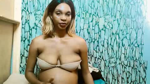 caramelminxxx1 online show from 02/19/26, 06:42