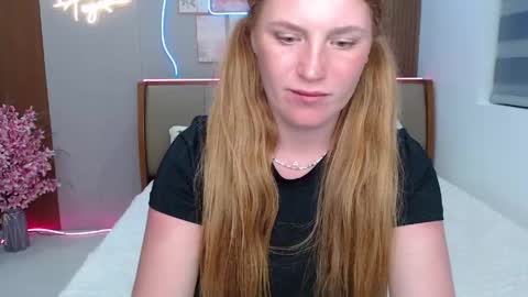 Lana online show from 04/08/26, 01:33