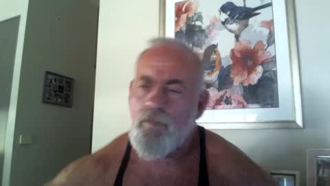 C A Rey online show from 03/04/25, 06:58