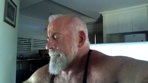 C A Rey online show from 01/11/26, 03:00