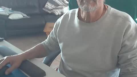 cargo69 online show from 10/12/25, 03:33