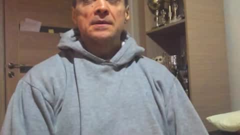 Laz online show from 02/06/26, 03:22