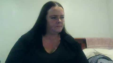 carinabro10 online show from 10/04/25, 10:24