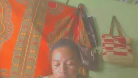 carinesexy69 online show from 03/04/25, 11:40