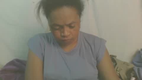 carinesexy69 online show from 10/14/25, 06:25