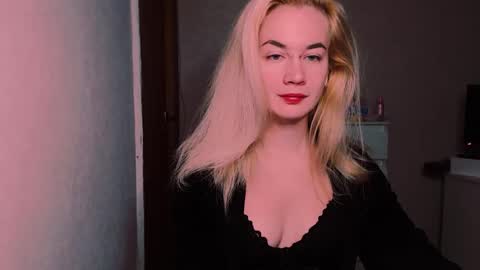 Carin online show from 10/16/25, 05:19