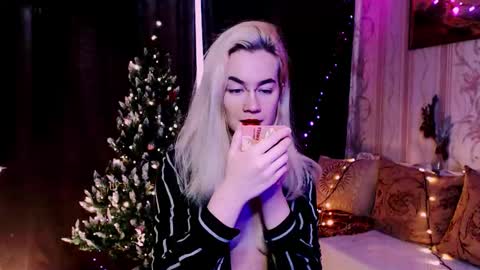 Carin online show from 12/19/25, 07:48