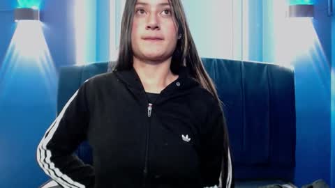 Carito online show from 11/28/25, 03:42