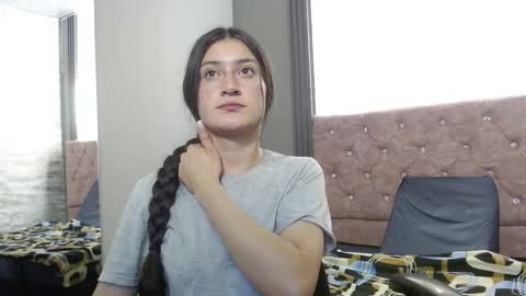 Carito online show from 12/23/25, 03:26