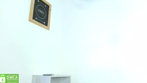 Snapshot of carla_beer chatting on 09/24/25, 11:46 Carla online show from 09/24/25, 11:46