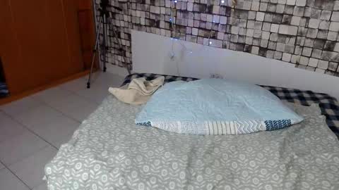 Carla online show from 11/18/25, 10:03