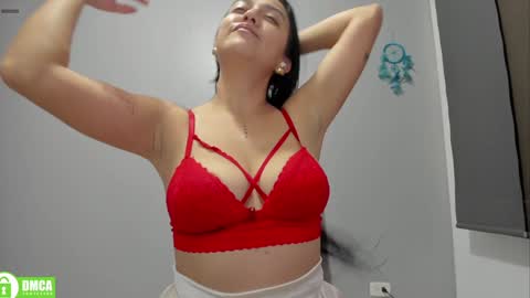 Snapshot of carla_rossi chatting on 02/04/25, 10:24 Carla online show from 02/04/25, 10:24