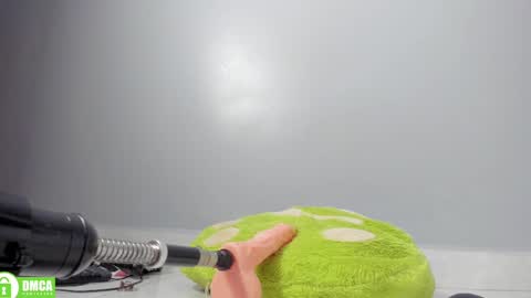 Snapshot of carla_rossi chatting on 02/26/25, 04:03 Carla online show from 02/26/25, 04:03