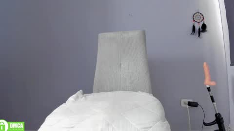 Snapshot of carla_rossi chatting on 03/12/25, 05:17 Carla online show from 03/12/25, 05:17