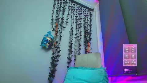 Snapshot of carla_rossi chatting on 10/29/25, 09:16 Carla online show from 10/29/25, 09:16