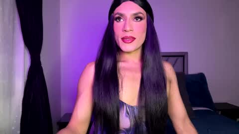 Snapshot of carla_santini chatting on 02/10/25, 11:34 Carla Santini online show from 02/10/25, 11:34