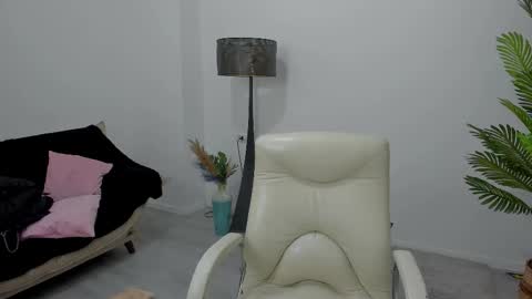 carla_shine online show from 01/11/26, 05:23