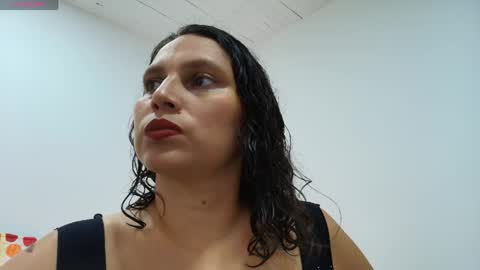 carlaantonellii online show from 04/10/26, 03:34