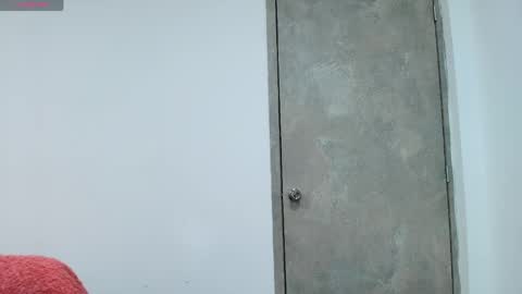 carlaantonellii online show from 04/12/26, 03:22