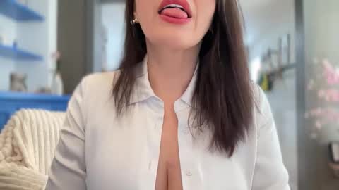 Carla Connor online show from 02/06/26, 11:24