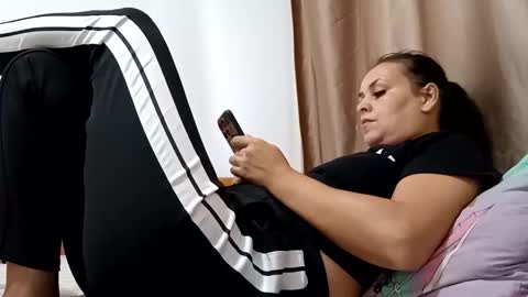 carlasweet00 online show from 09/24/25, 05:22