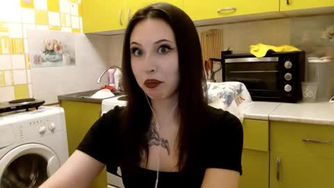 Amy online show from 02/09/26, 02:54
