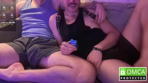 Snapshot of carlhung_69 chatting on 01/02/25, 06:18 carlhung 69 hairy friends gay bi online show from 01/02/25, 06:18