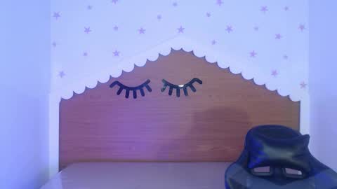 CARLYE   online show from 12/20/25, 03:24