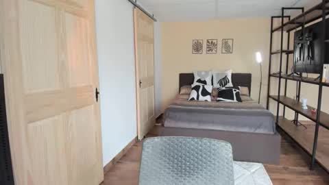 carlin1511 online show from 09/16/25, 08:10