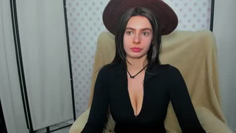 Snapshot of carlisosexy chatting on 07/19/26, 07:17 CarliSoSexy online show from 07/19/26, 07:17