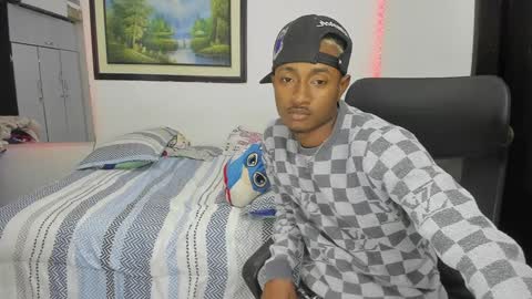 Snapshot of carlitosex09 chatting on 01/11/25, 01:59 master online show from 01/11/25, 01:59