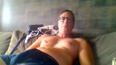 carlonebraska112233 online show from 07/12/26, 08:27