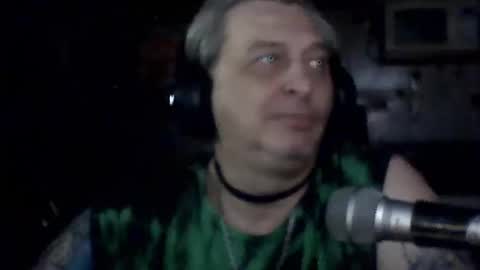carlos712009 online show from 05/04/26, 07:15