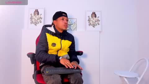 Snapshot of carlos_alber12 chatting on 01/27/25, 01:59 carlos_alber12 online show from 01/27/25, 01:59