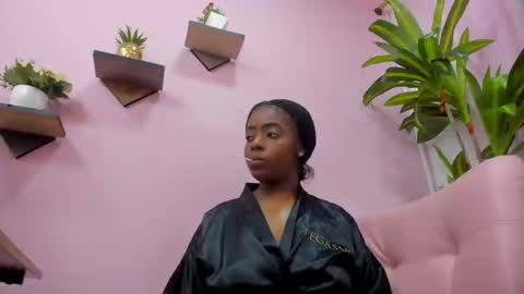 Snapshot of carlota_swan chatting on 03/11/25, 07:36 carlota online show from 03/11/25, 07:36