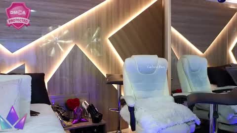 Carla Carla  I am sensual goddes and i was born for loveworshipping and enjoyment. online show from 03/09/25, 10:19