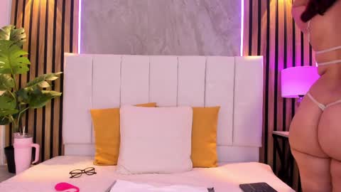 Carlotta Velour online show from 04/04/26, 03:27