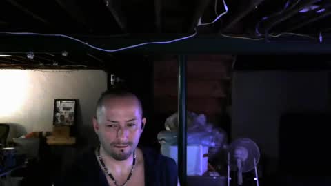 Carl online show from 01/02/25, 07:55