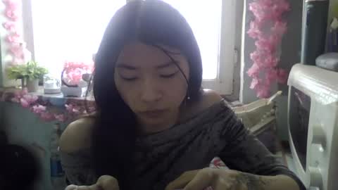 CarlyJoy online show from 09/18/25, 07:54