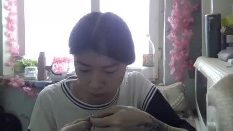 CarlyJoy online show from 10/02/25, 10:11