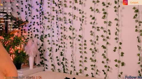 Snapshot of carlymilton chatting on 01/05/25, 09:25 Carly online show from 01/05/25, 09:25