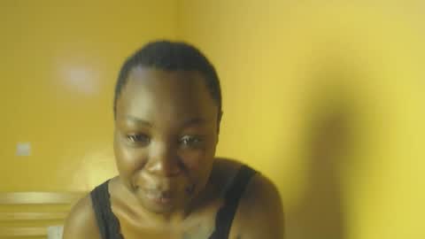 Snapshot of carlyscoop chatting on 03/26/26, 11:32 carlyscoop online show from 03/26/26, 11:32