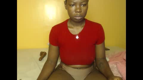 Snapshot of carlyscoop chatting on 03/30/26, 10:05 carlyscoop online show from 03/30/26, 10:05